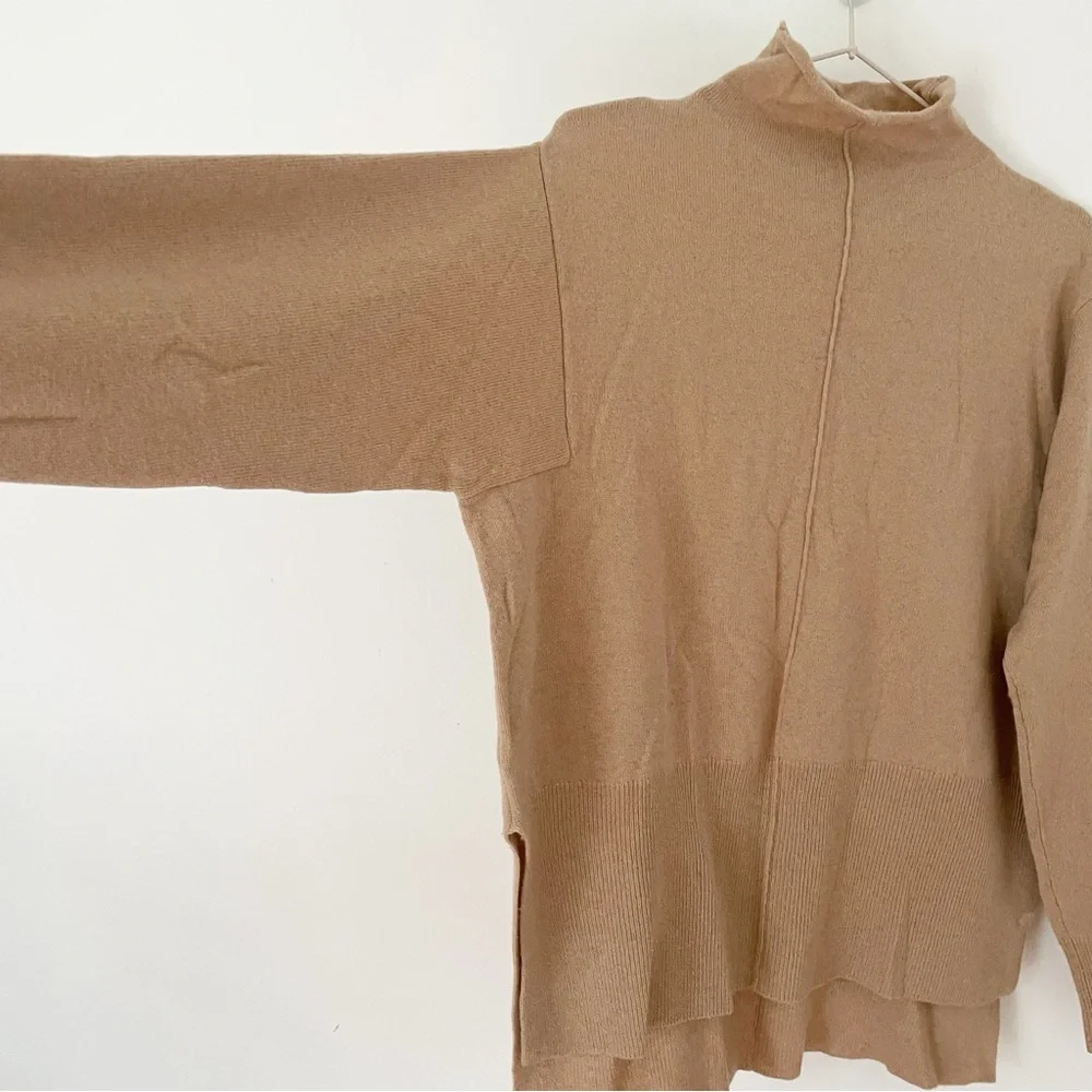 Gentle Herd cashmere and wool moc neck sweater in tan size M - Picture 3 of 10